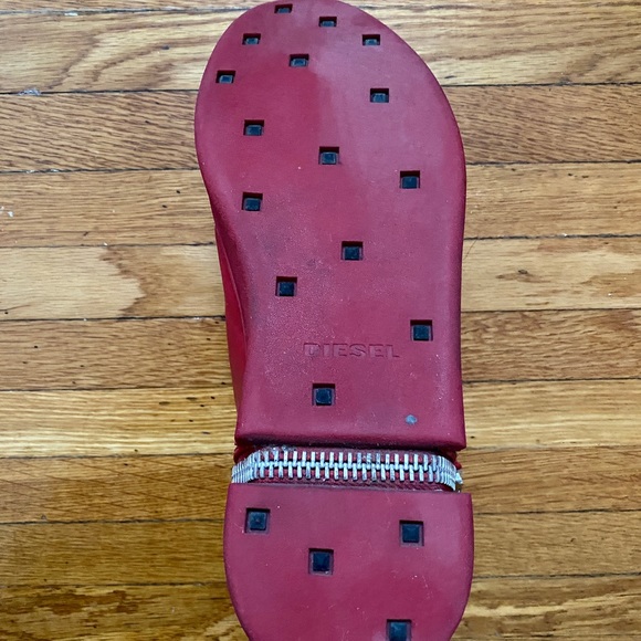Diesel Men’s Red high top sneakers Size 8.5 - Picture 7 of 11